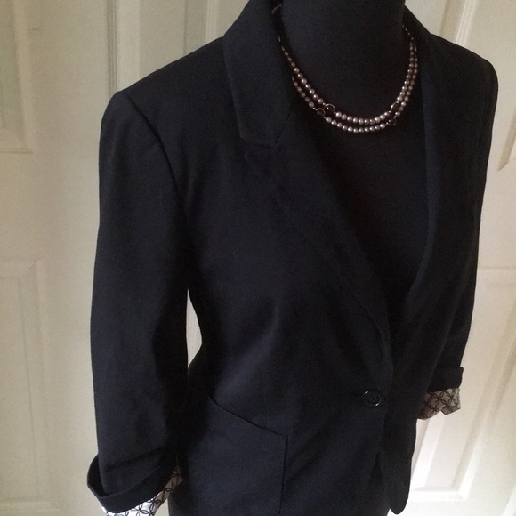 Double-breasted Black Blazer cuffs to 3/4 Sleeve - Picture 2 of 6